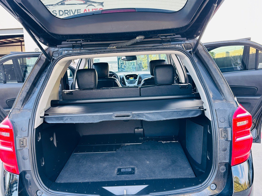 2017 Chevrolet Equinox Image 18