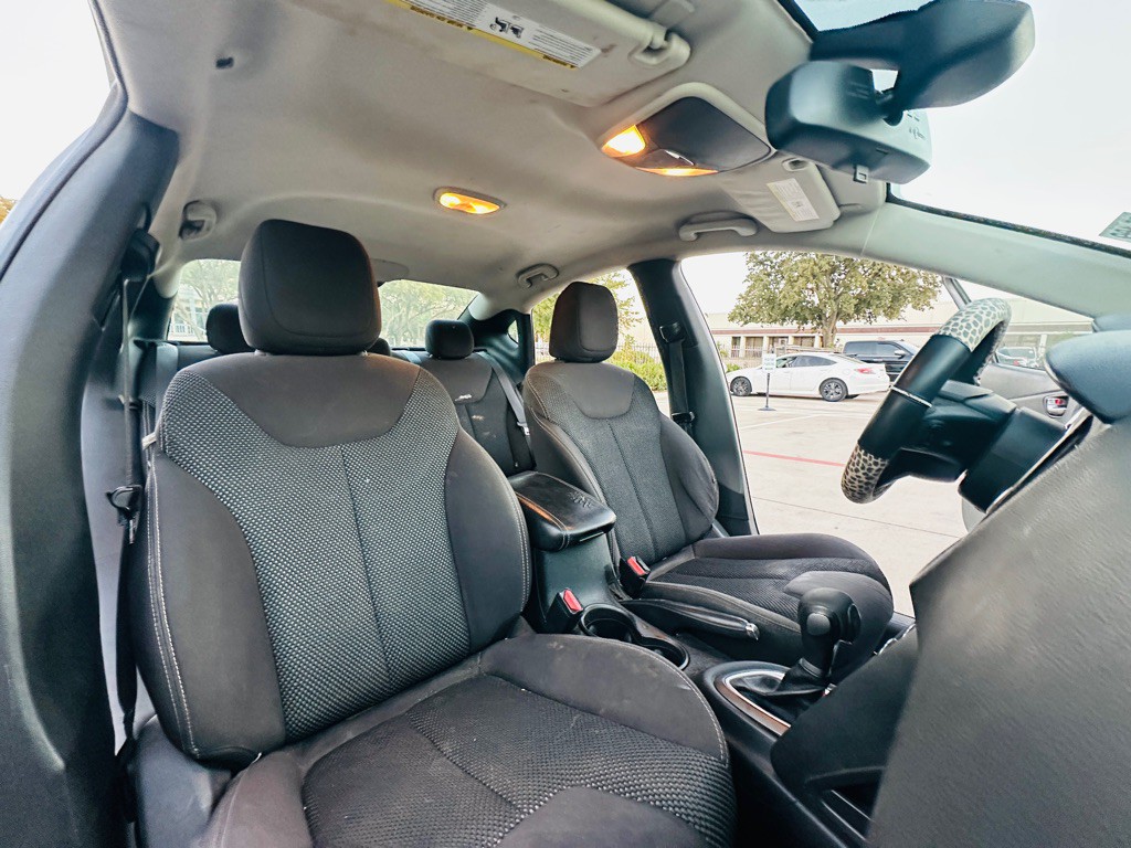 2015 Dodge Dart Image 22