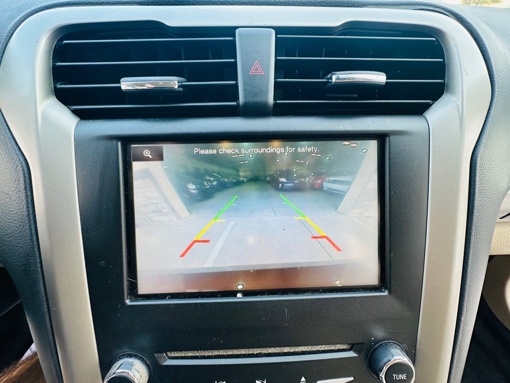 2015 Ford Fusion Image 23