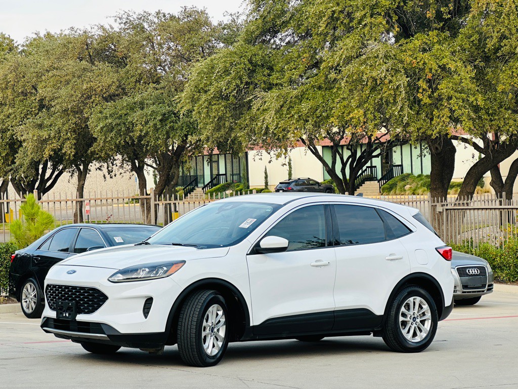 2020 Ford Escape Image 5