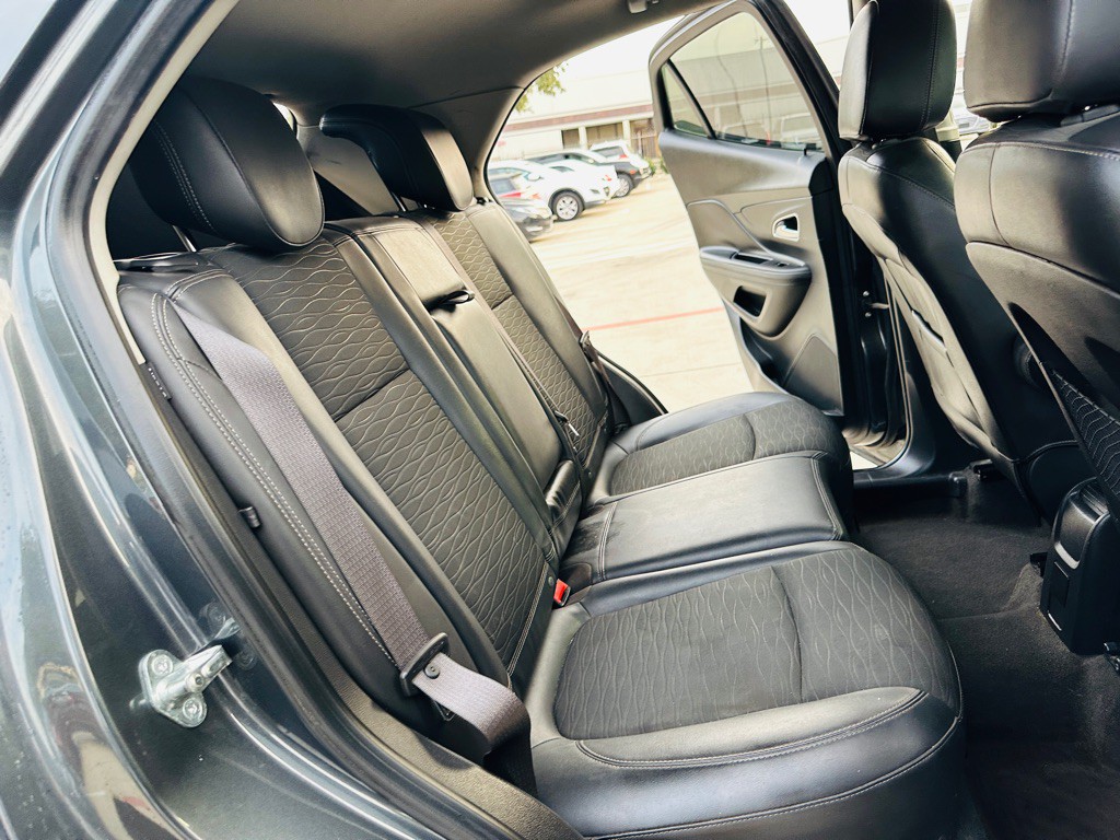 2016 Buick Enclave Image 23