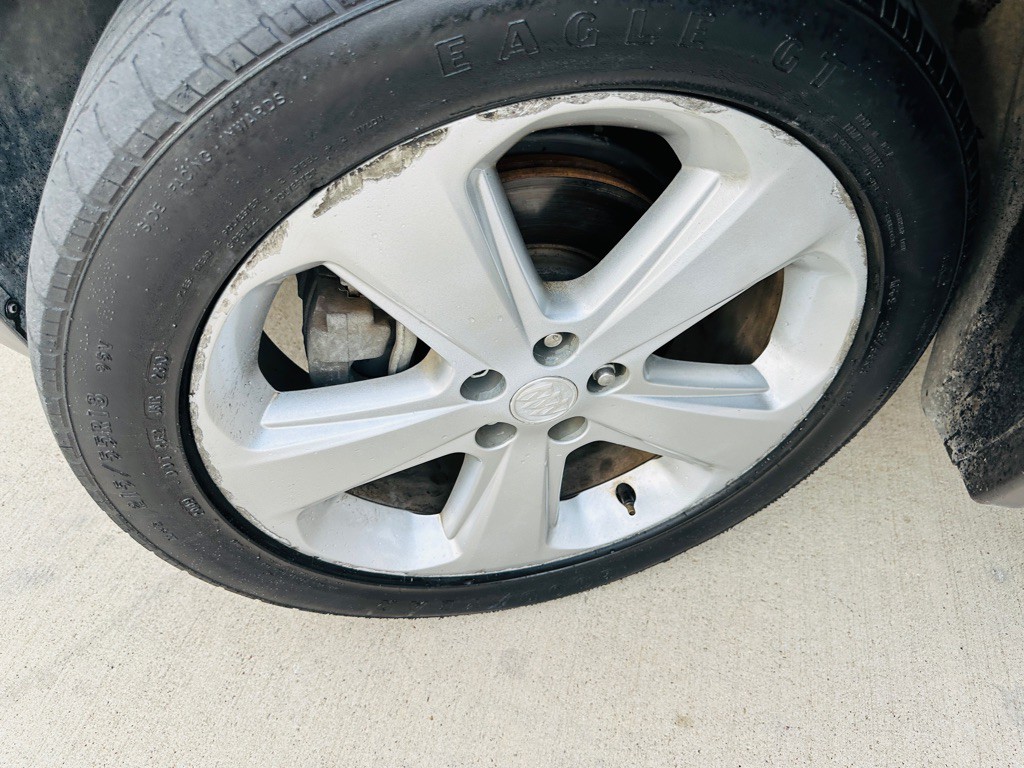 2016 Buick Enclave Image 30