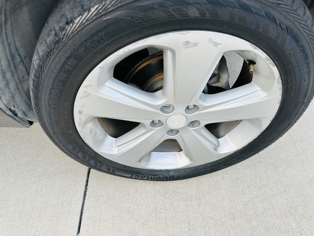 2016 Buick Enclave Image 31