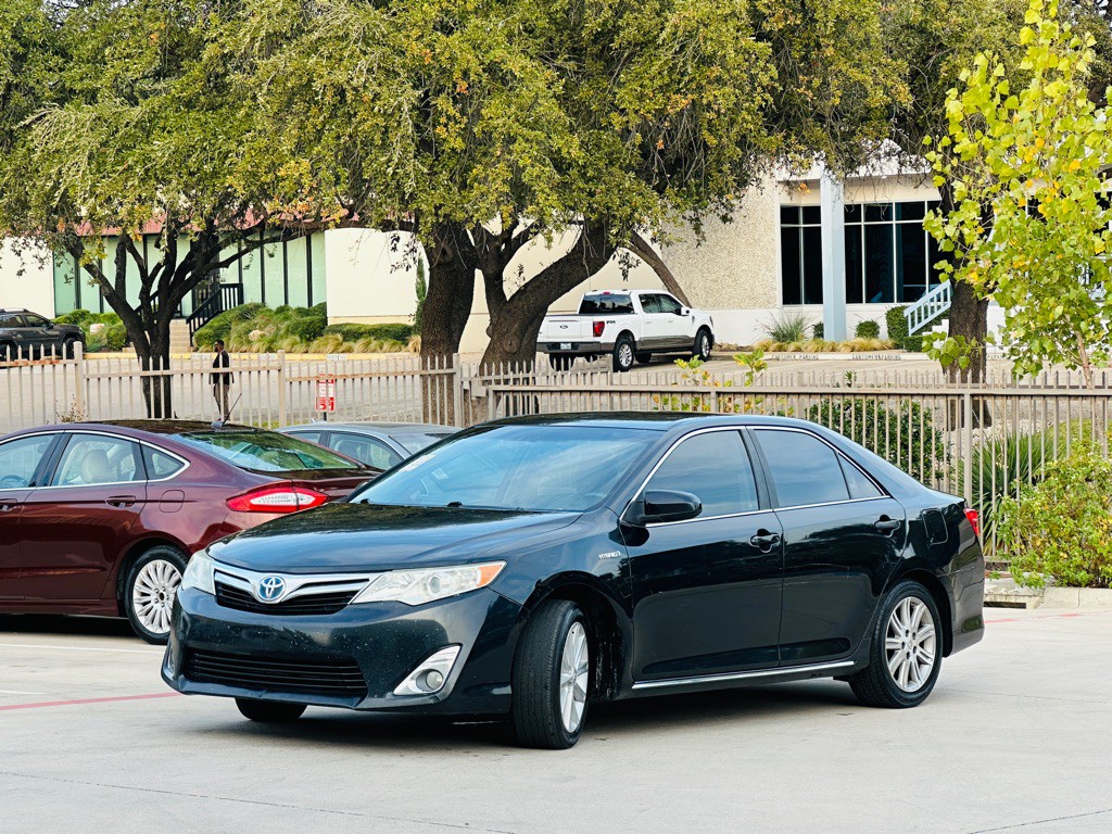 2013 Toyota Camry Image 4