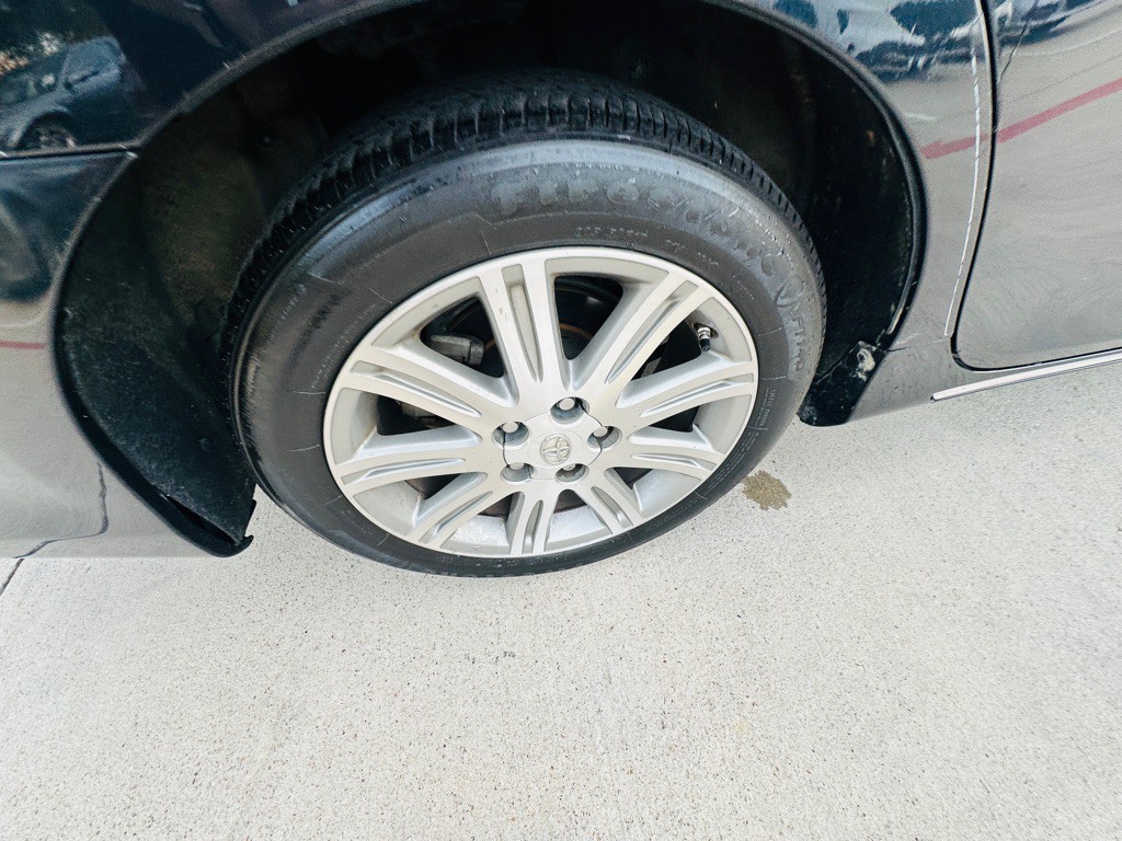 2013 Toyota Camry Image 32