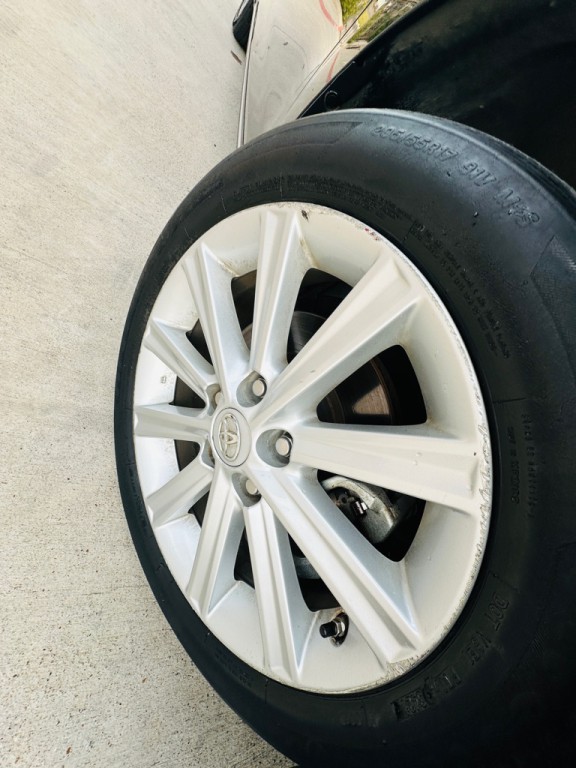 2013 Toyota Camry Image 33