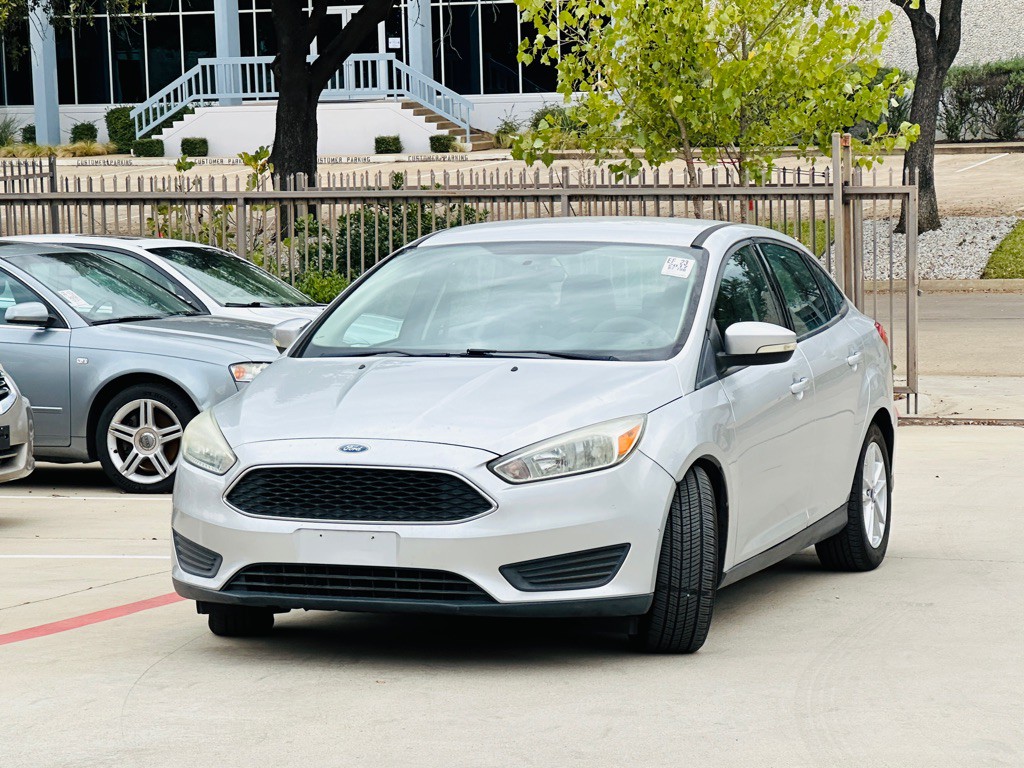 2017 Ford Focus Image 3