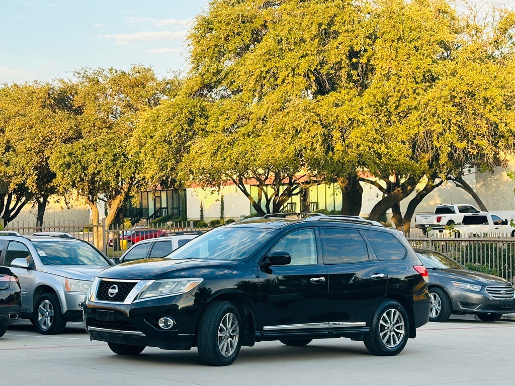 2014 Nissan Pathfinder Image 5
