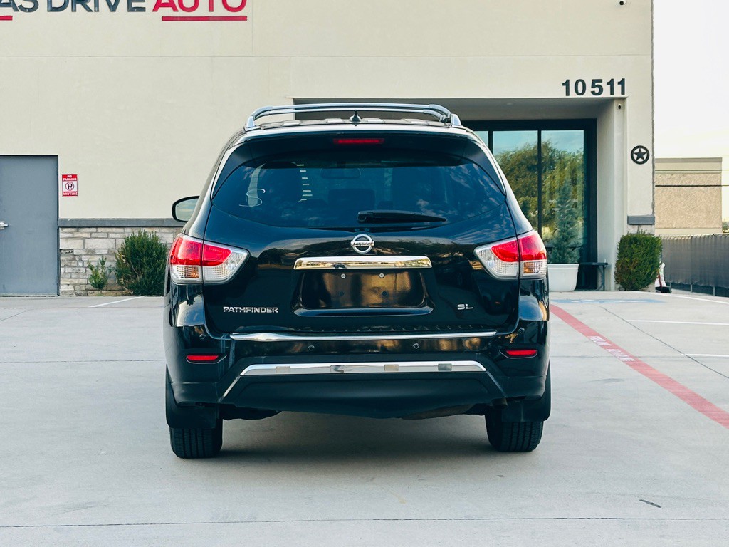 2014 Nissan Pathfinder Image 10