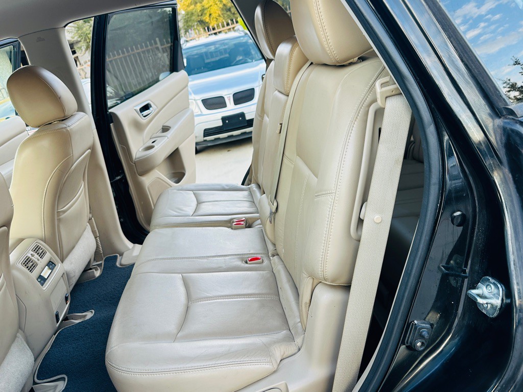 2014 Nissan Pathfinder Image 20