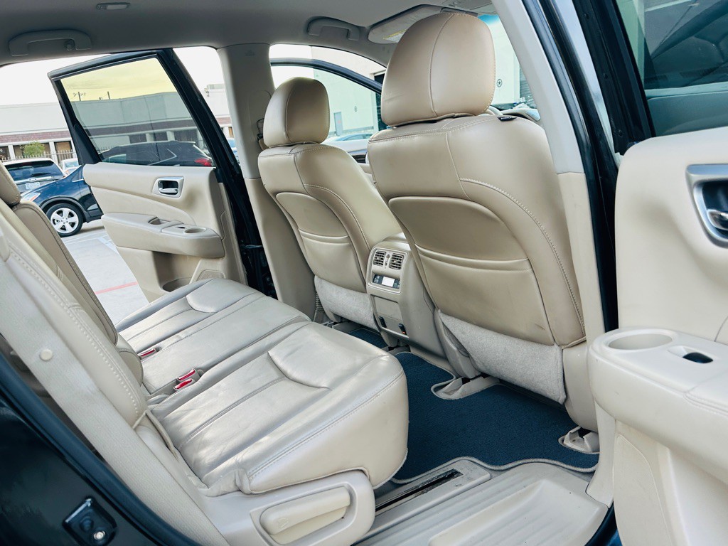 2014 Nissan Pathfinder Image 25