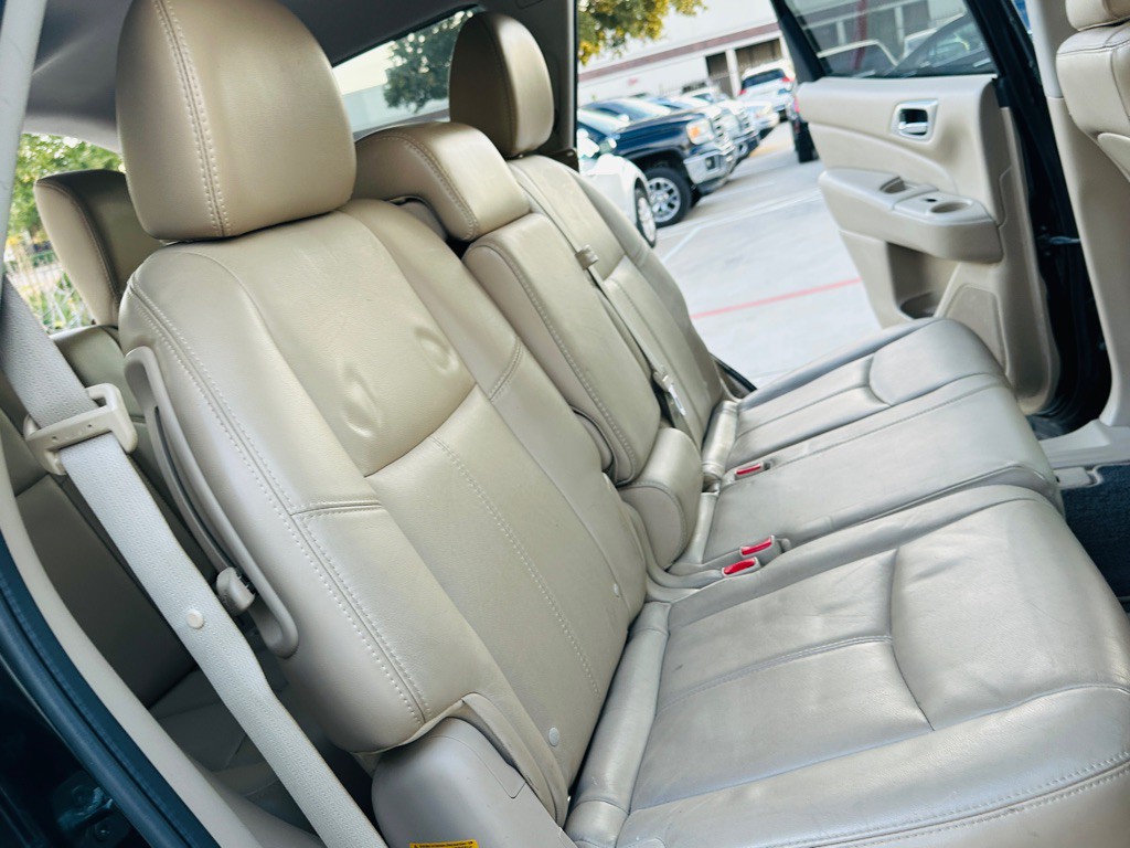 2014 Nissan Pathfinder Image 26