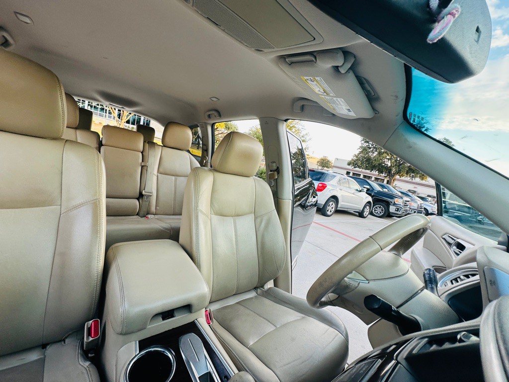 2014 Nissan Pathfinder Image 30
