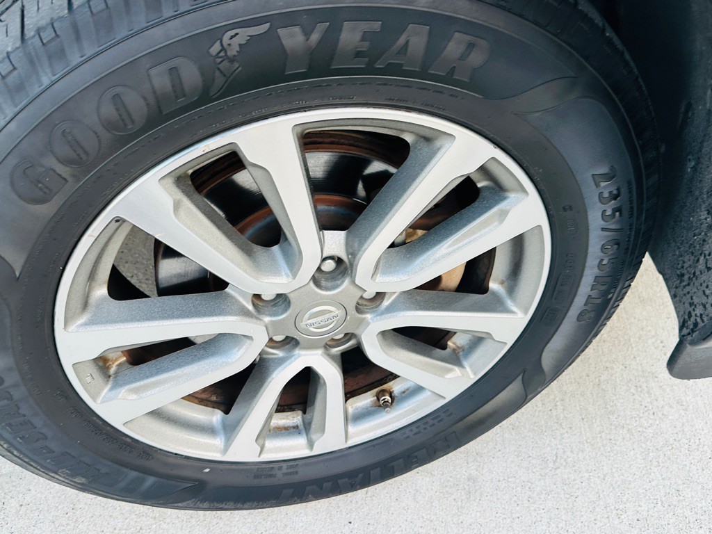 2014 Nissan Pathfinder Image 37