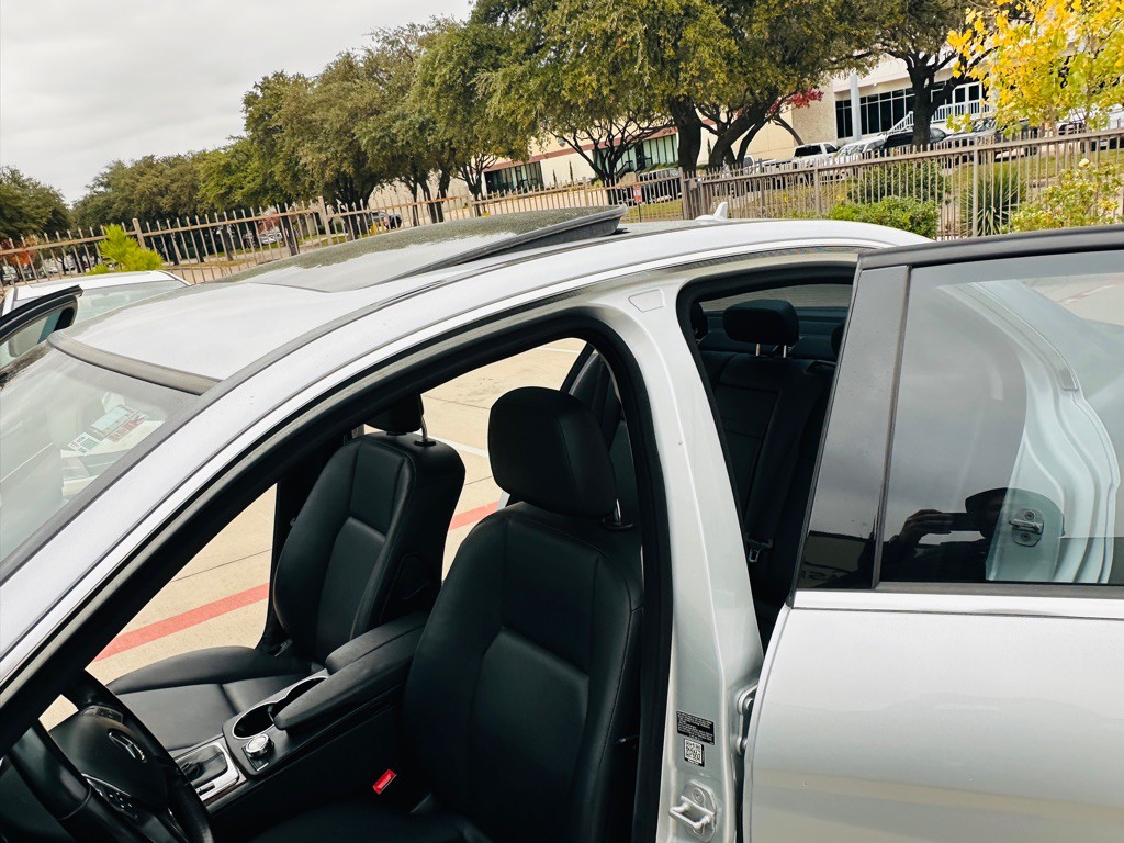 2014 Mercedes-Benz C-Class Image 16