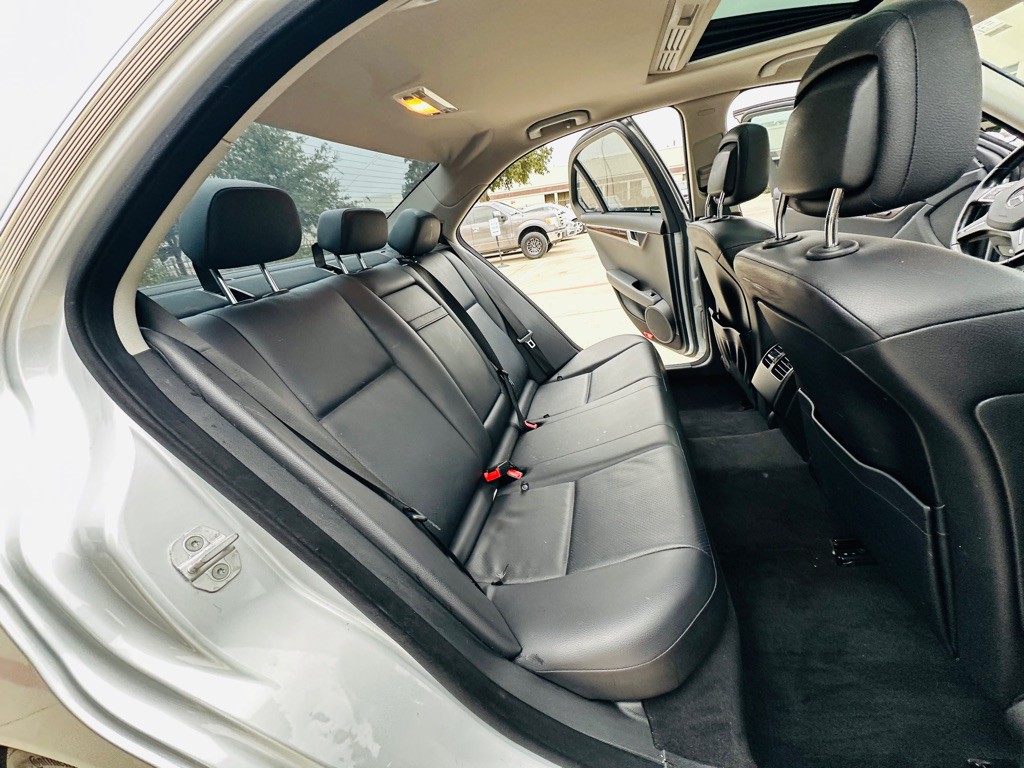 2014 Mercedes-Benz C-Class Image 22