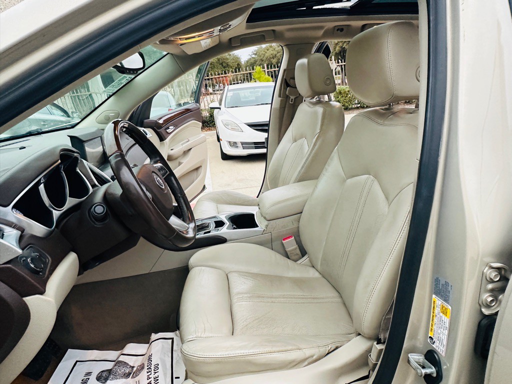 2011 Cadillac SRX Image 19