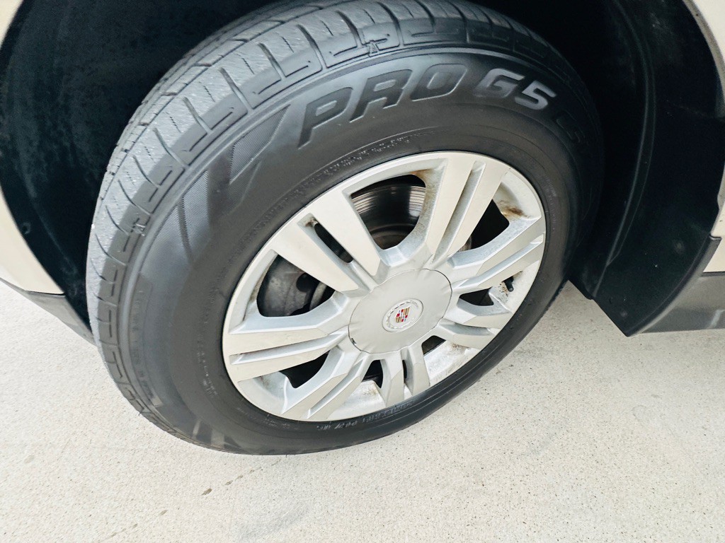 2011 Cadillac SRX Image 34