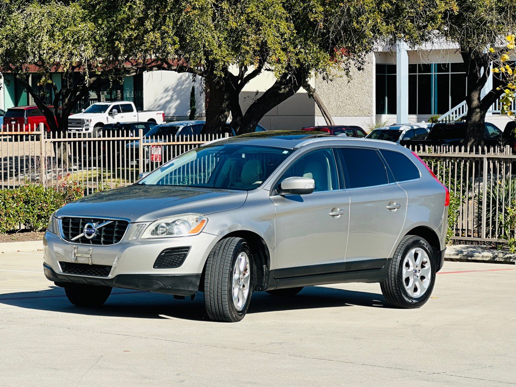 2011 Volvo XC60 Image 4