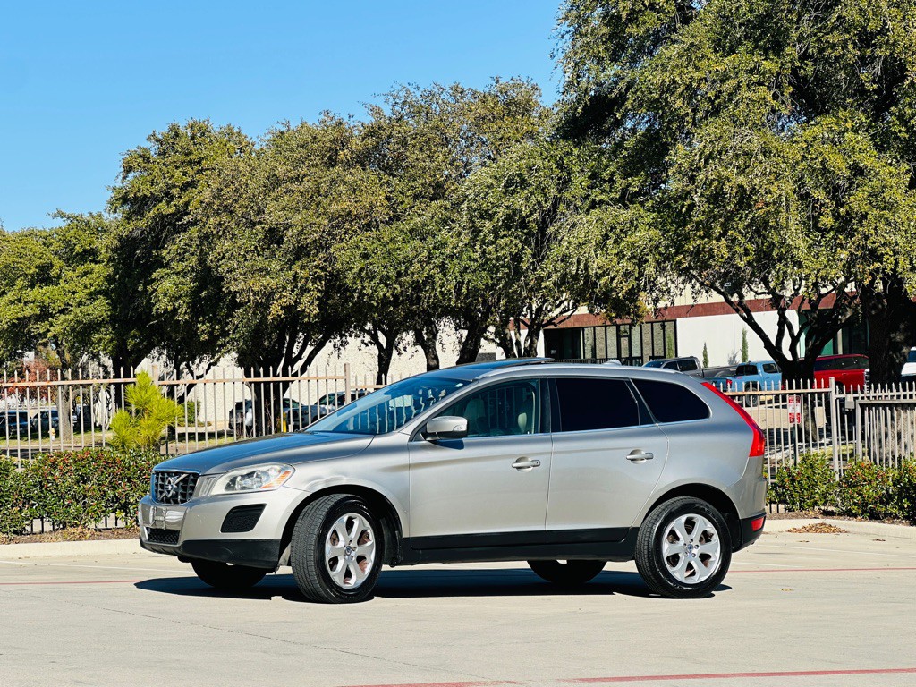 2011 Volvo XC60 Image 5