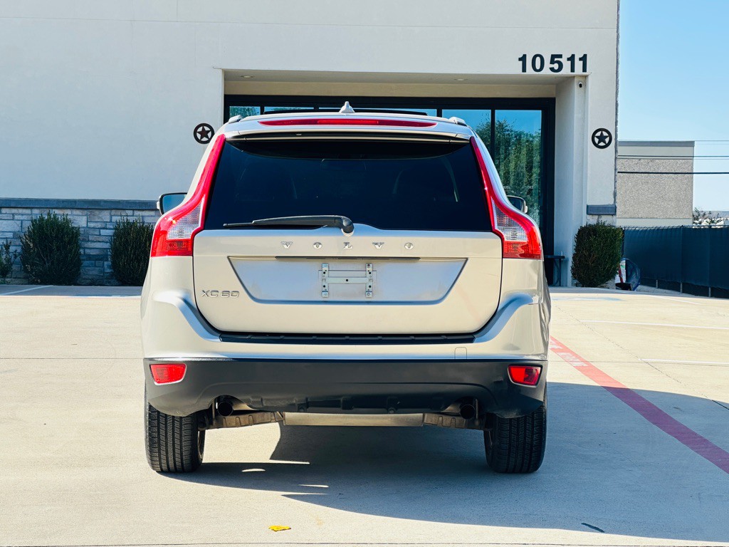 2011 Volvo XC60 Image 9