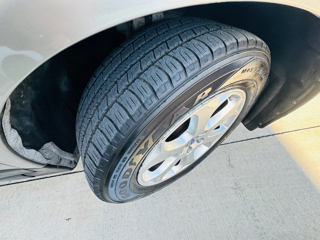 2011 Volvo XC60 Image 32