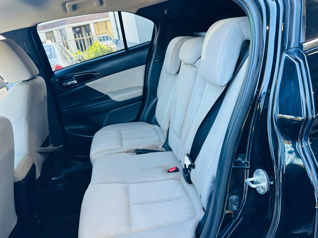 2018 Mitsubishi Eclipse Image 17