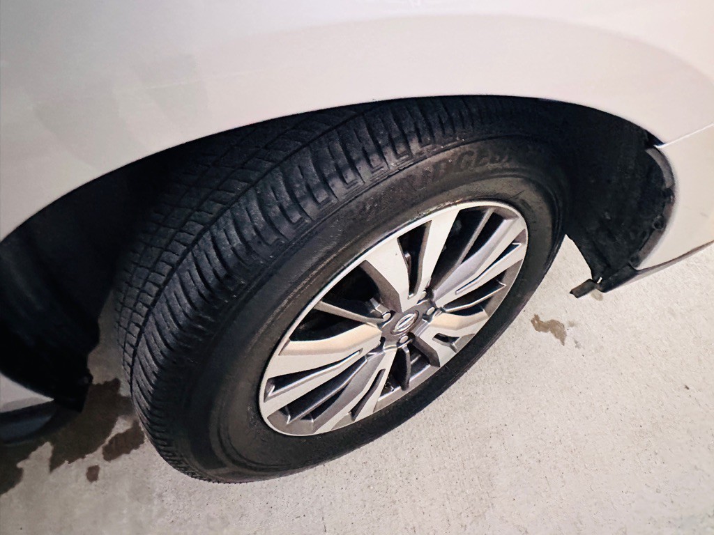 2018 Nissan Pathfinder Image 34