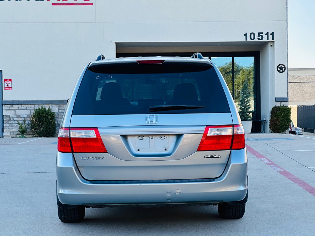 2007 Honda Odyssey Image 8
