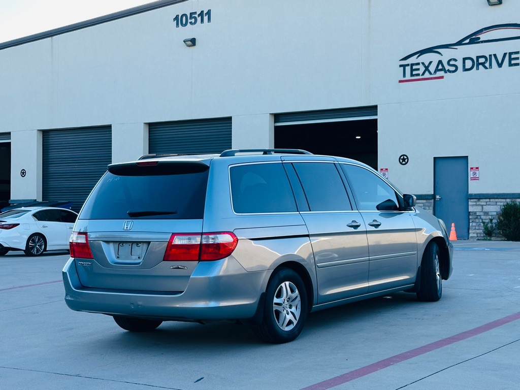 2007 Honda Odyssey Image 10