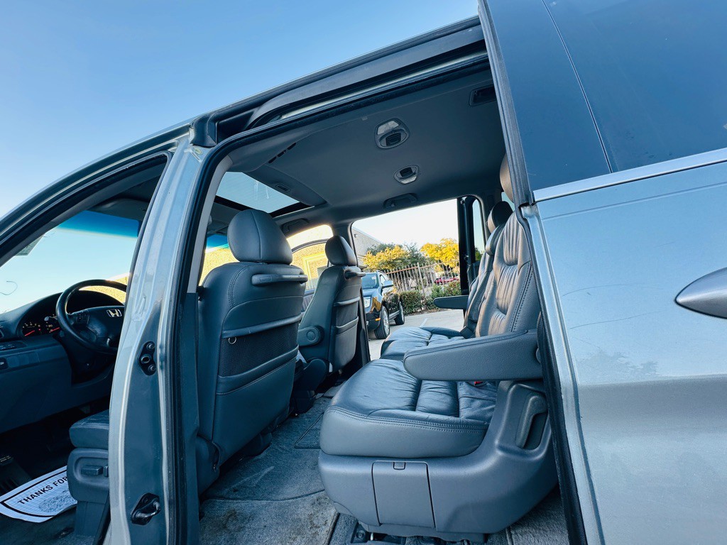 2007 Honda Odyssey Image 17