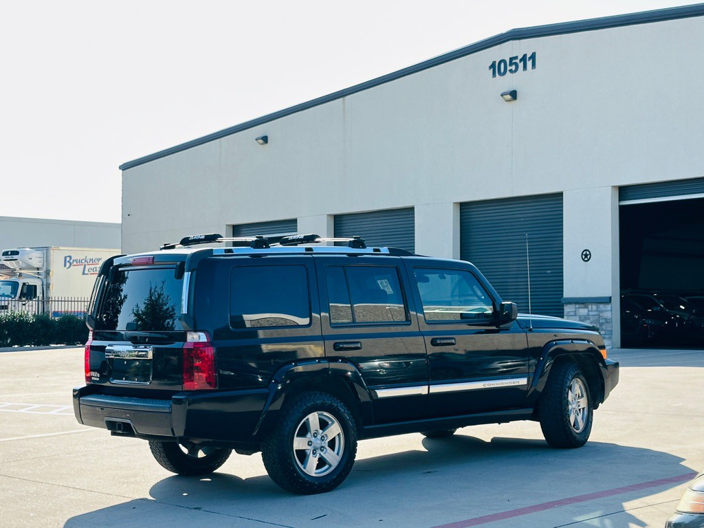 2006 Jeep Commander Image 12