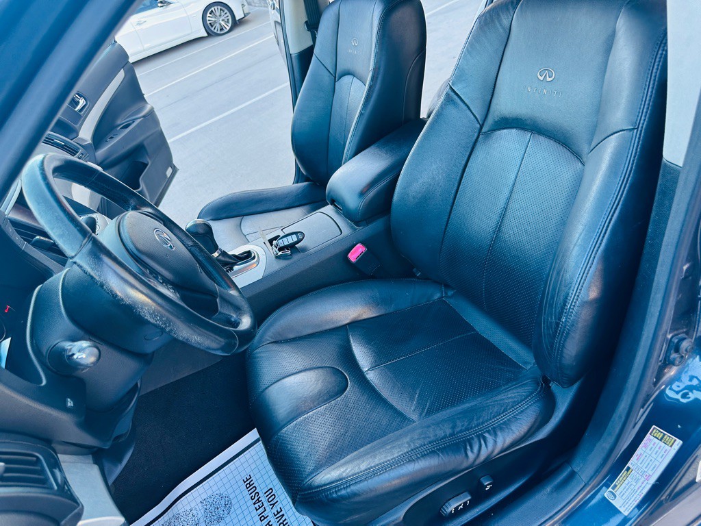 2009 INFINITI G37 Image 15