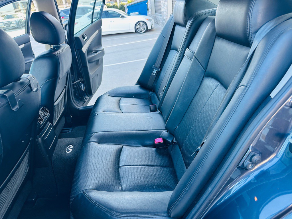 2009 INFINITI G37 Image 17