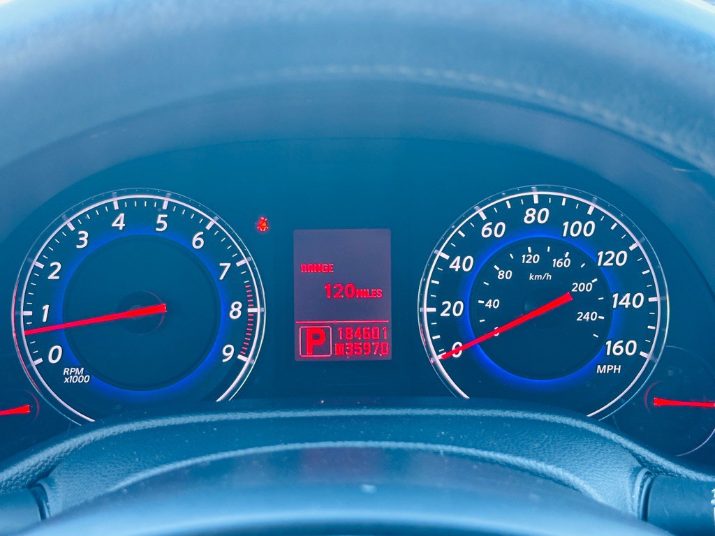 2009 INFINITI G37 Image 27