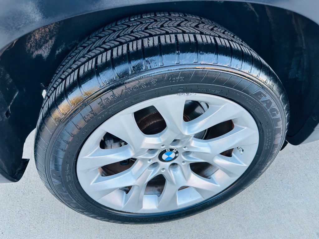 2013 BMW X5 Image 28