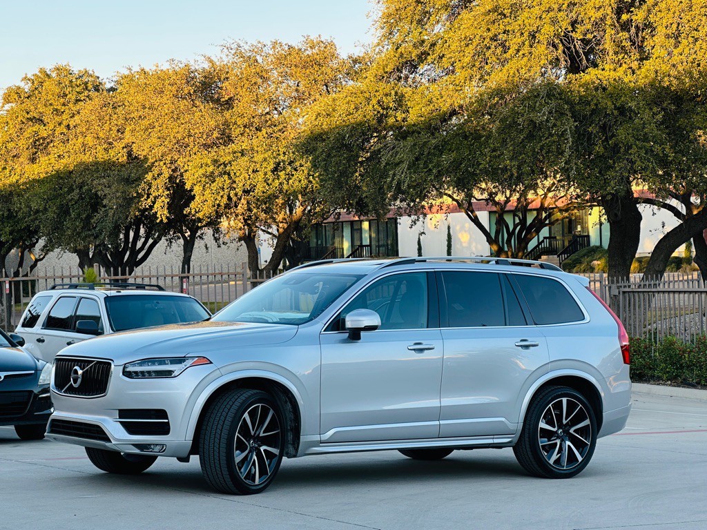 2019 Volvo XC90 Image 4