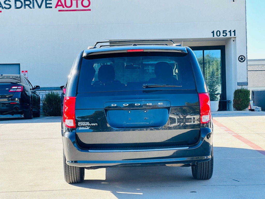 2013 Dodge Grand Caravan Image 9