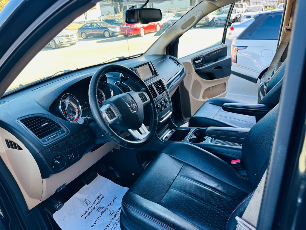 2013 Dodge Grand Caravan Image 14