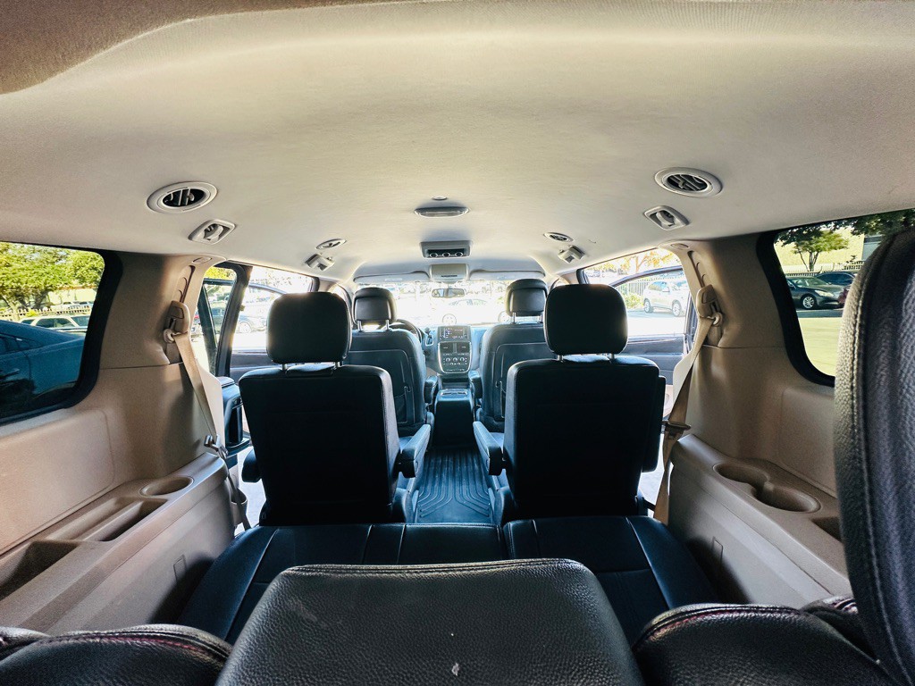 2013 Dodge Grand Caravan Image 22