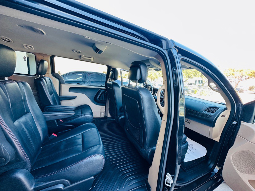 2013 Dodge Grand Caravan Image 29