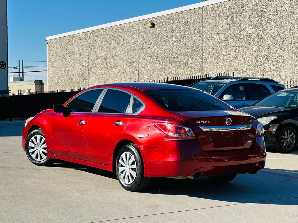 2013 Nissan Altima Image 5