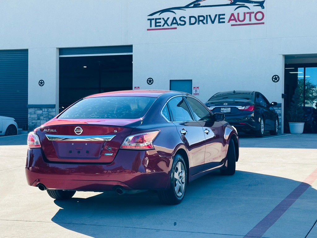 2013 Nissan Altima Image 7