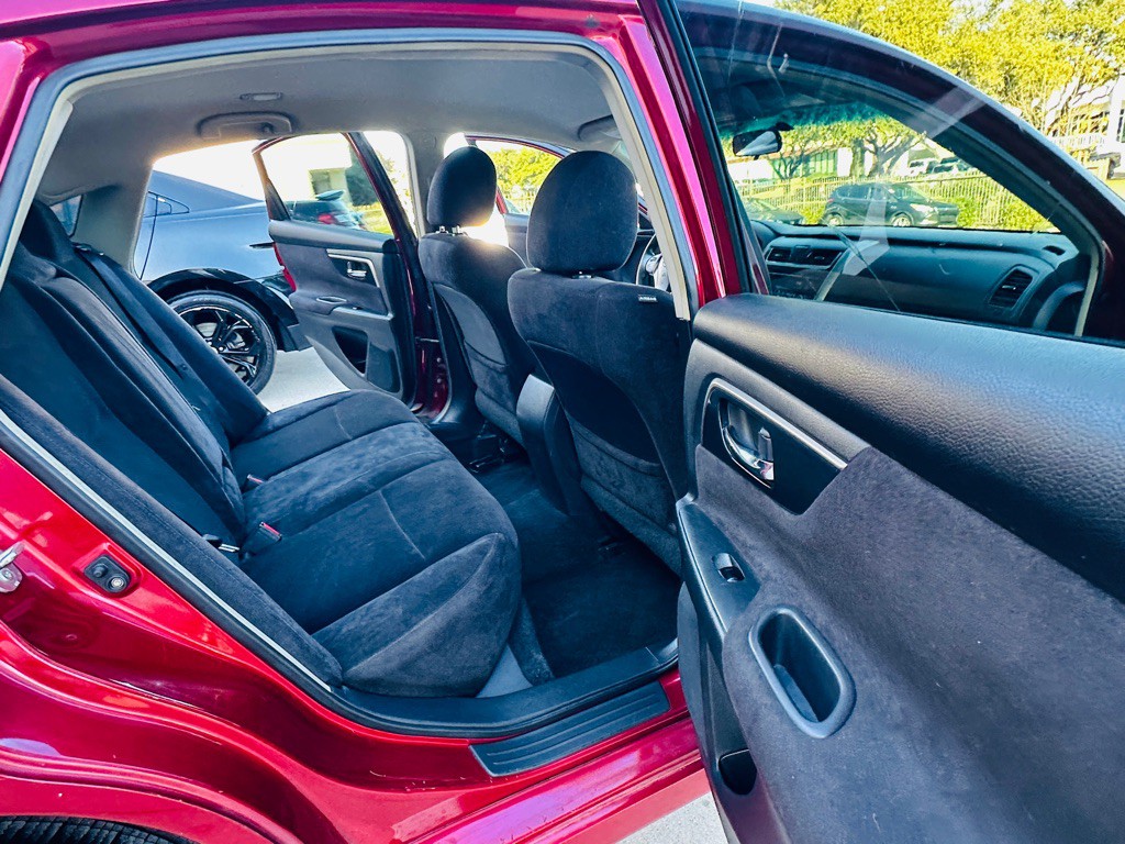 2013 Nissan Altima Image 15