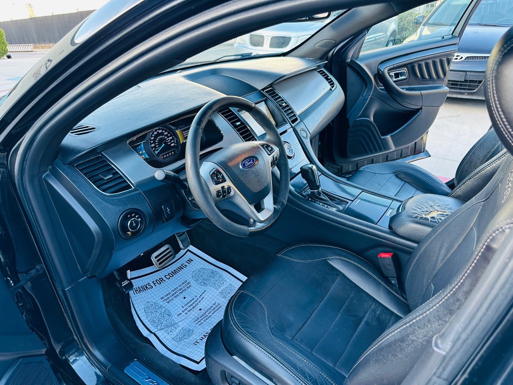 2014 Ford Taurus Image 11