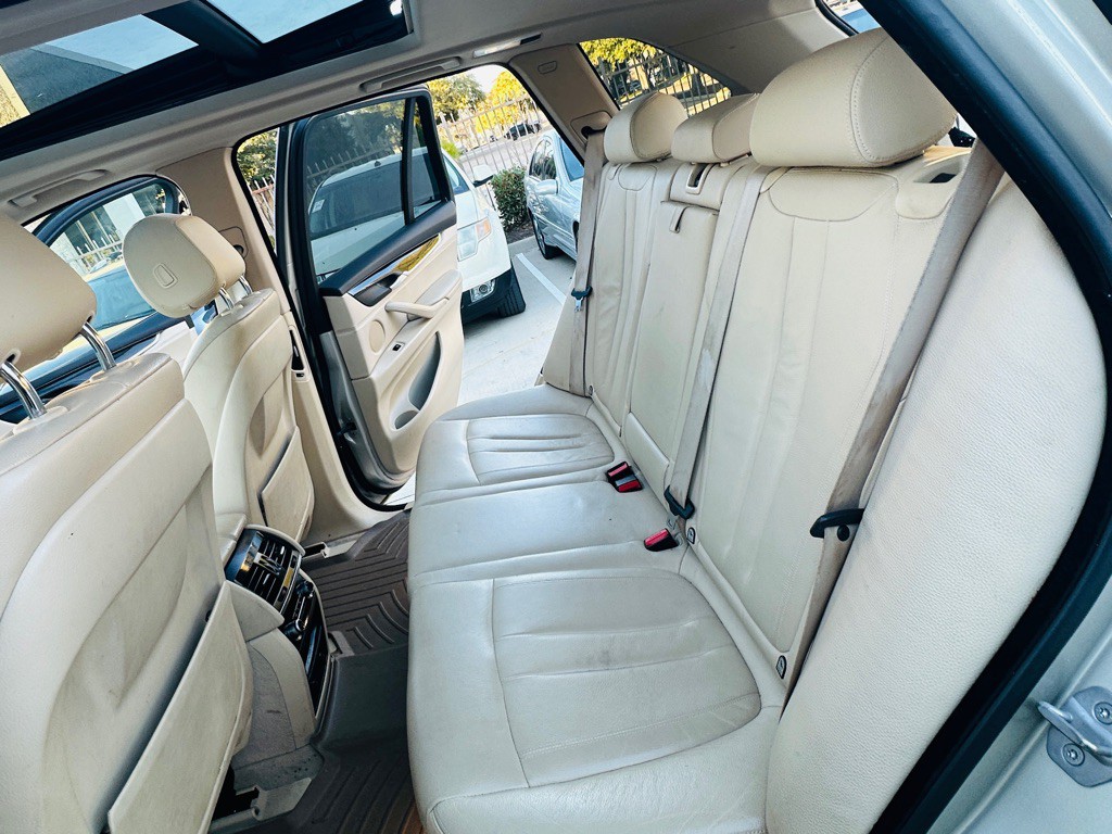 2014 BMW X5 Image 17