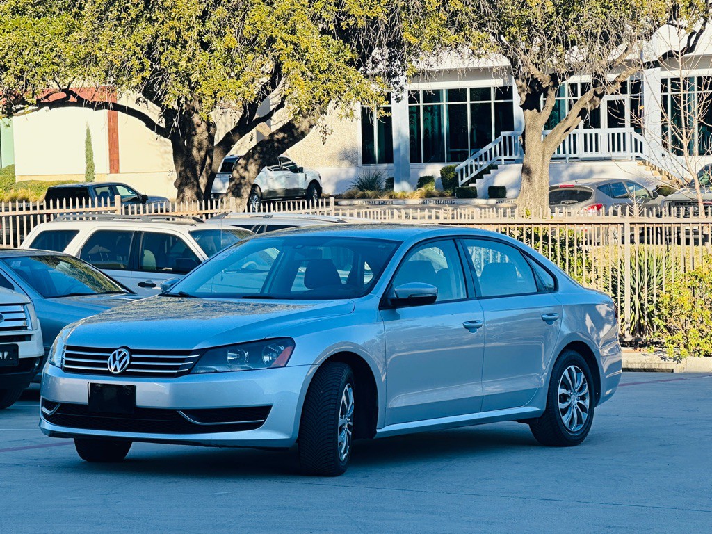2014 Volkswagen Passat Image 3