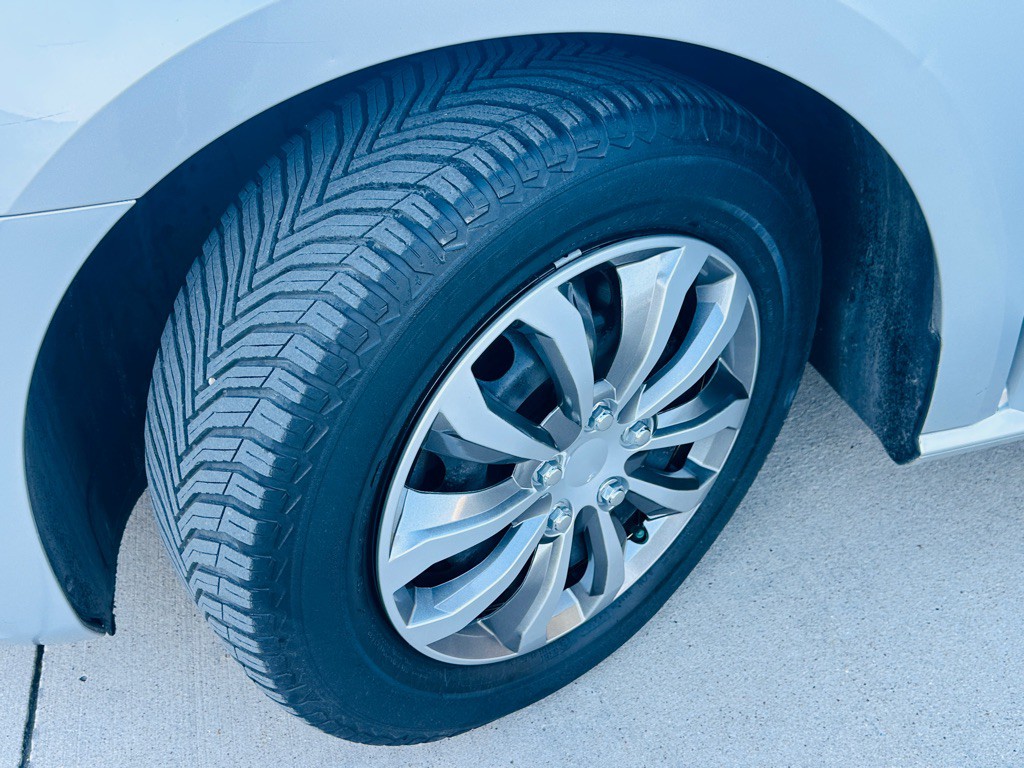 2014 Volkswagen Passat Image 25