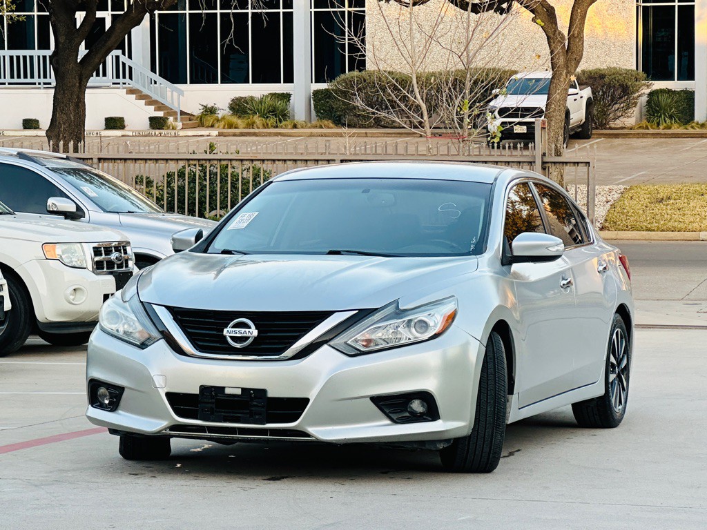 2018 Nissan Altima Image 3