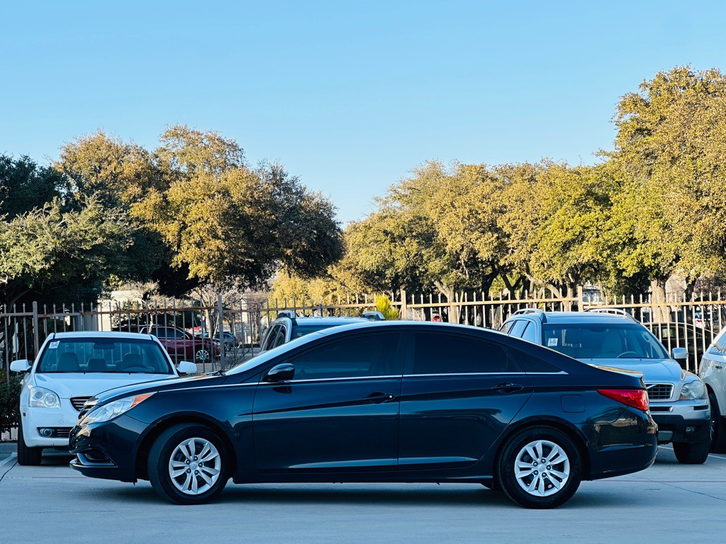 2013 Hyundai Sonata Image 6